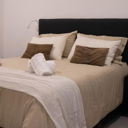 Vizion Juncal- Encanto Frances En El Corazon De Recoleta Буенос Айрес Екстериор снимка